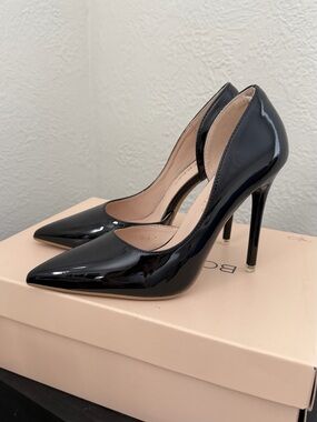Patent Pointed-Toe Stiletto Heels in Black patent leather